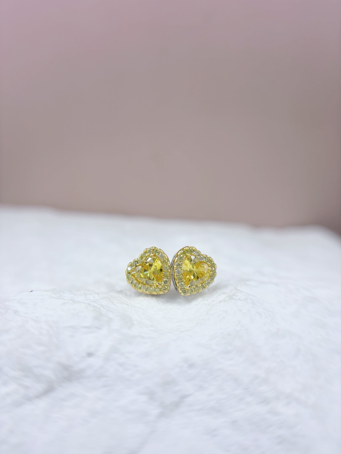 Earrings | 0.5 Carat | Halo Hearts