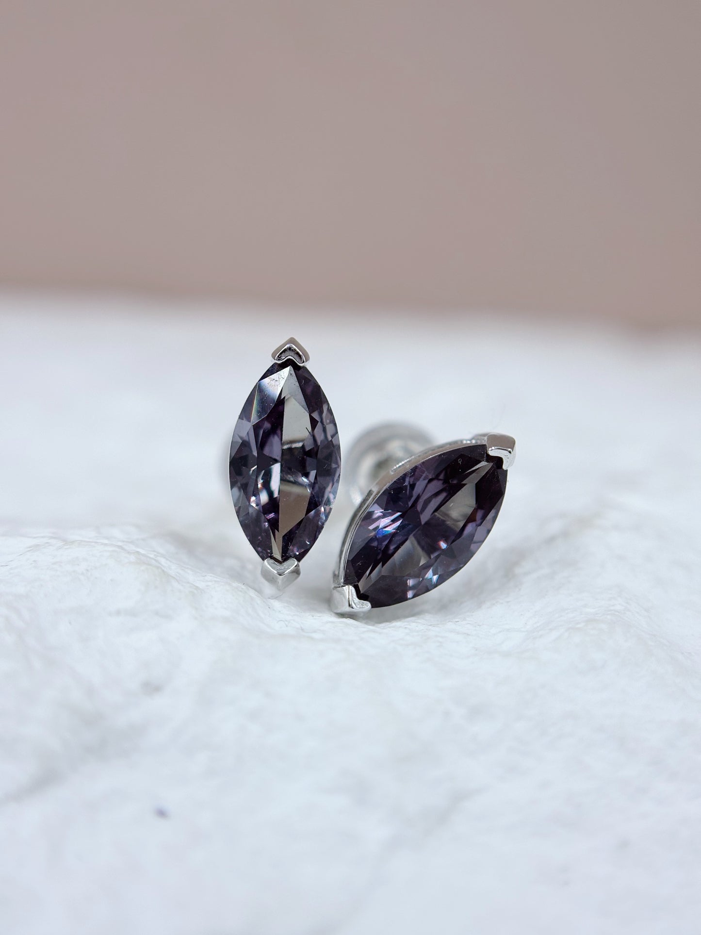 Earrings | 1 Carat | Alexandrite in Marquise