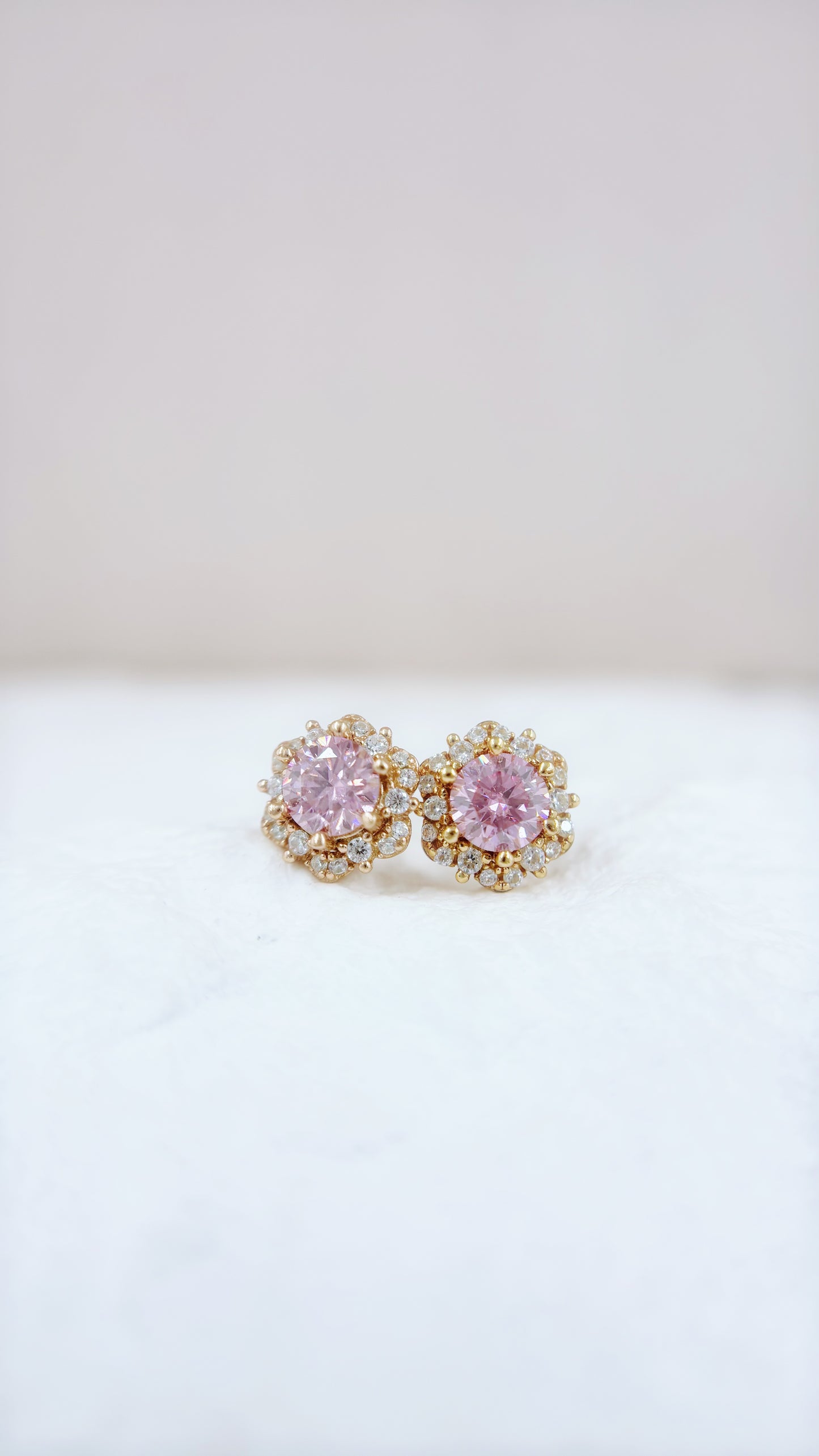 Earrings | Pale Pink on Starburst Rose Halos