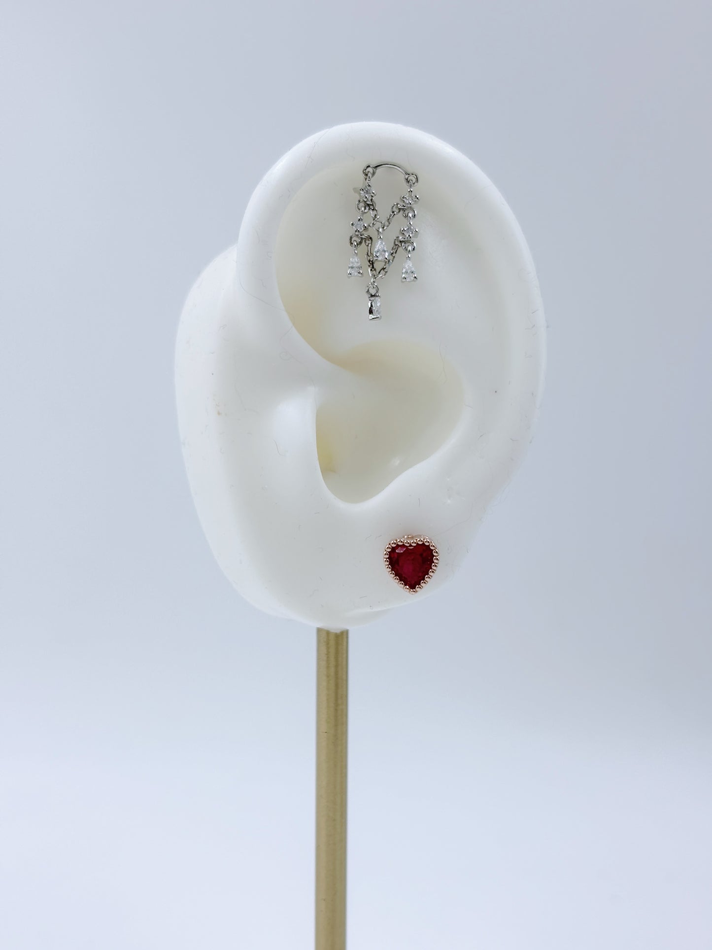 Earrings | 0.5 Carat | Dark Pink Heart Filigree