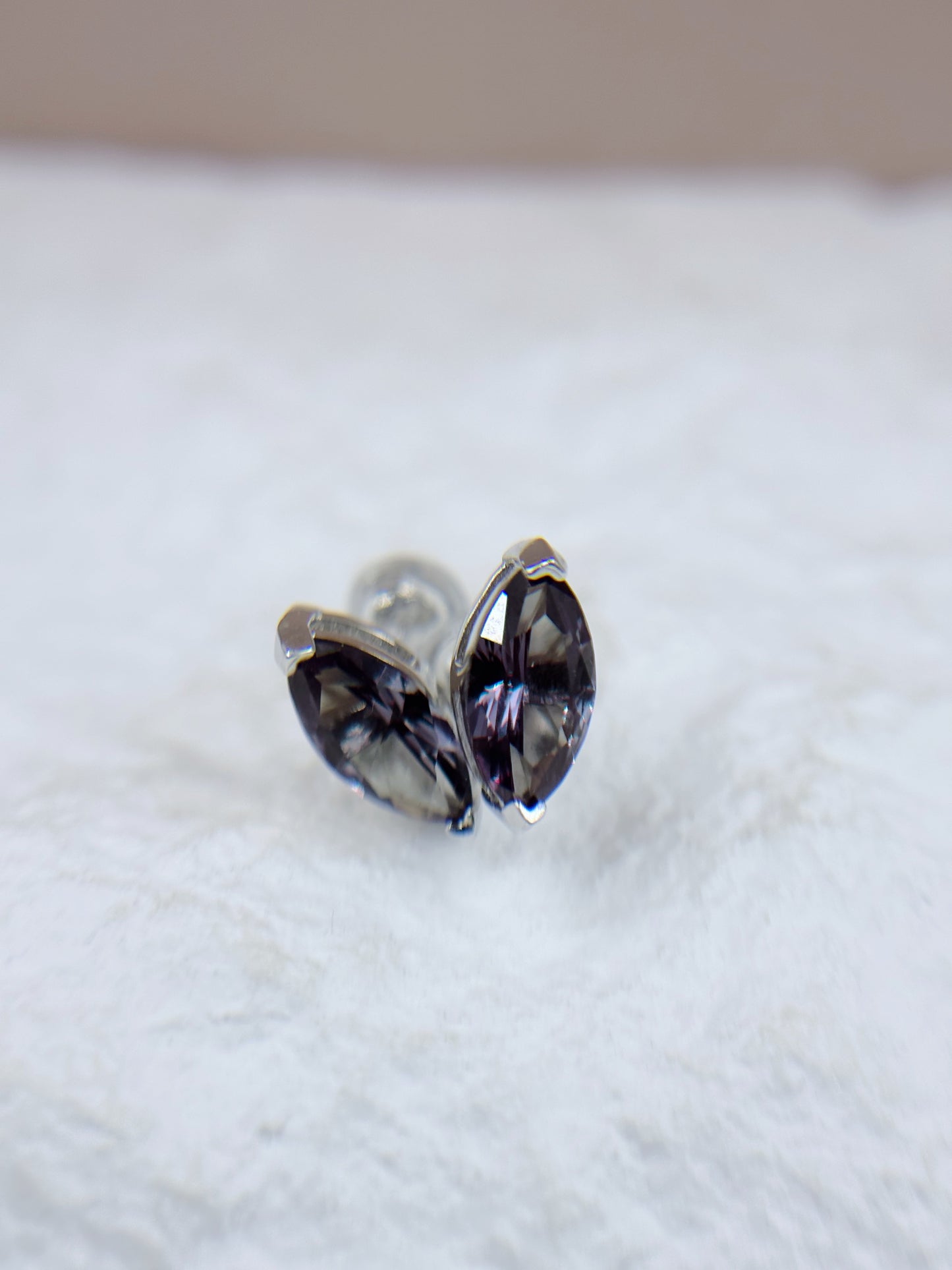 Earrings | 1 Carat | Alexandrite in Marquise