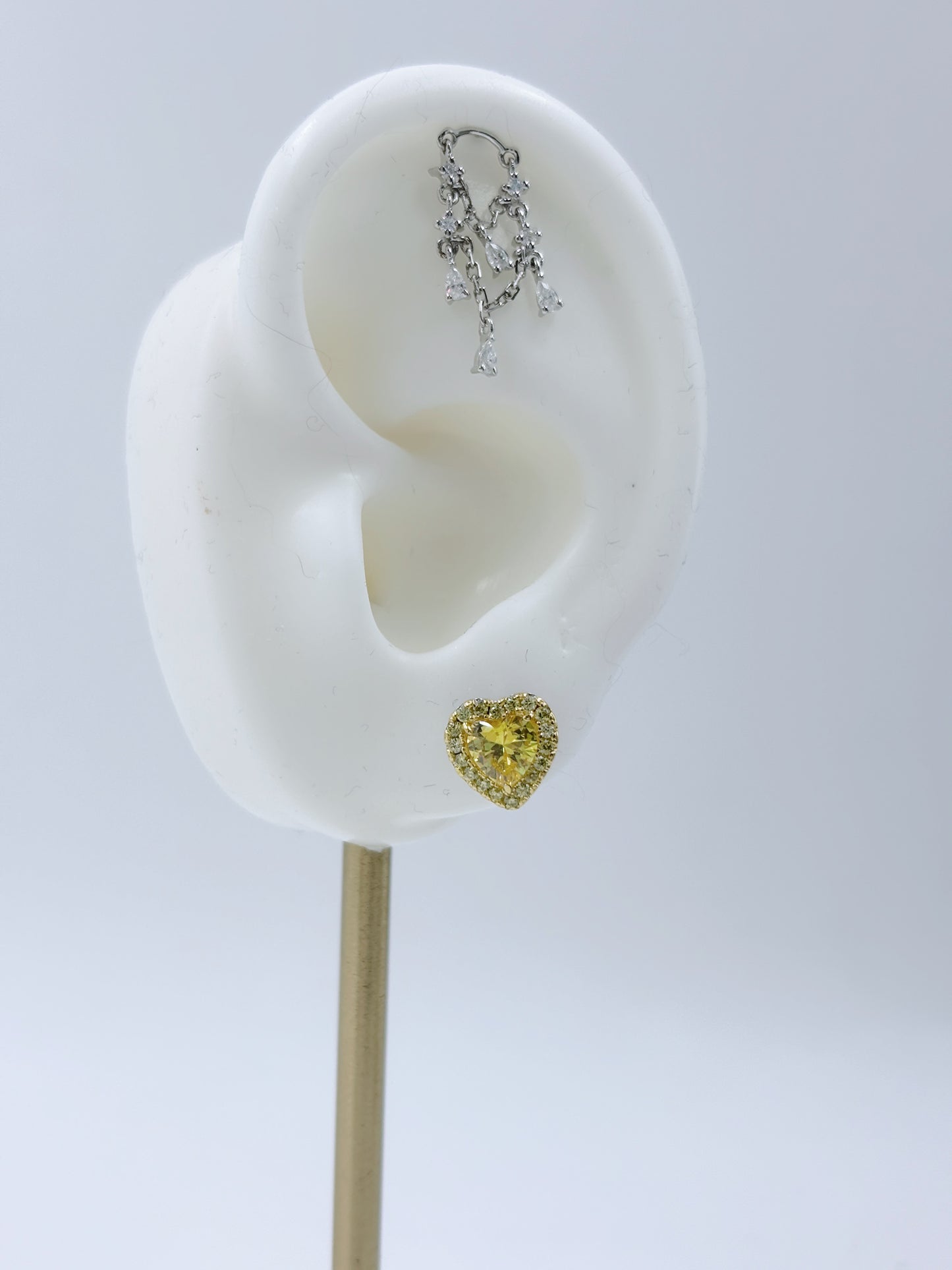 Earrings | 0.5 Carat | Halo Hearts