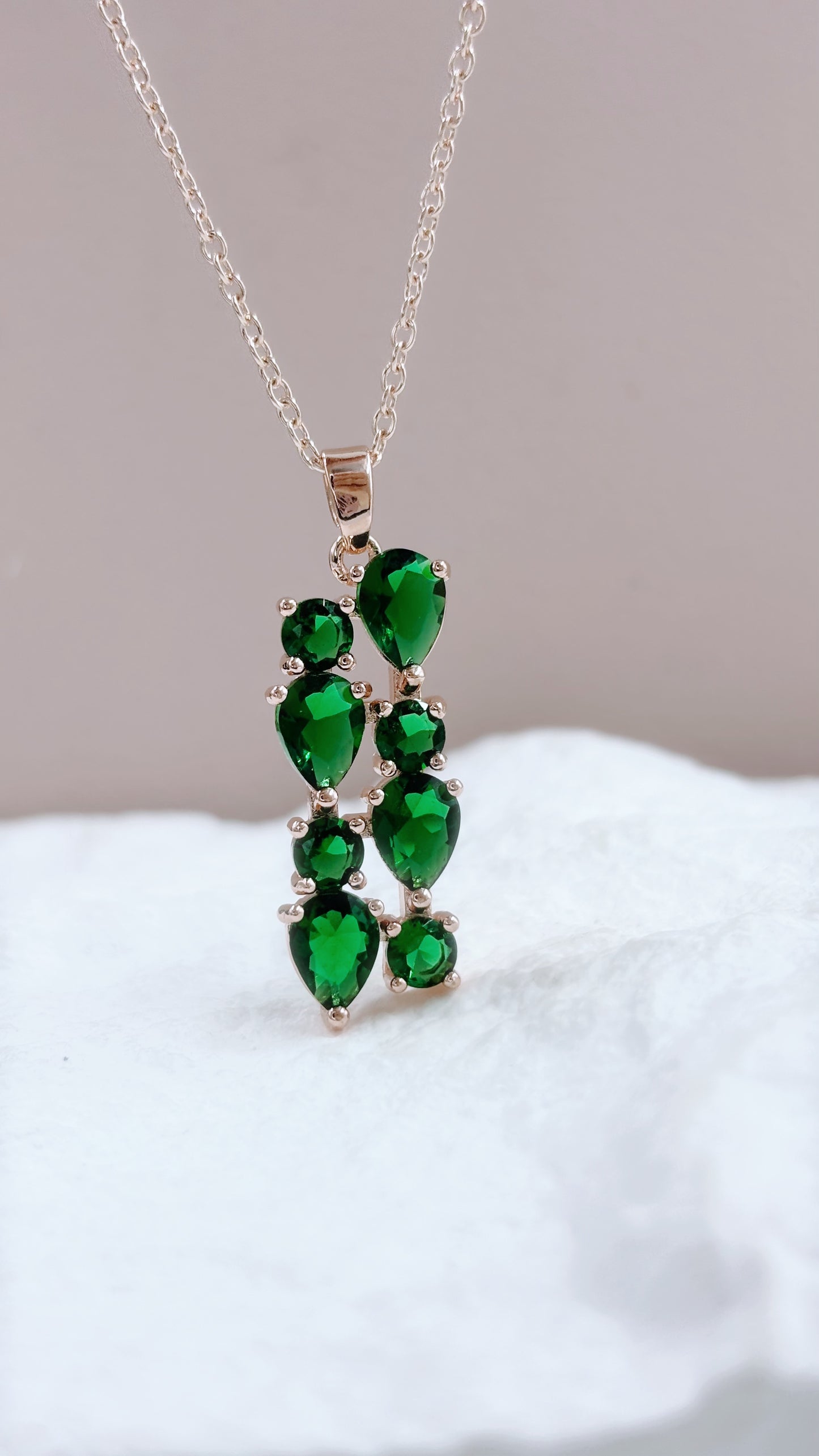 Multi Gem Necklace | Emerald Green on Gold