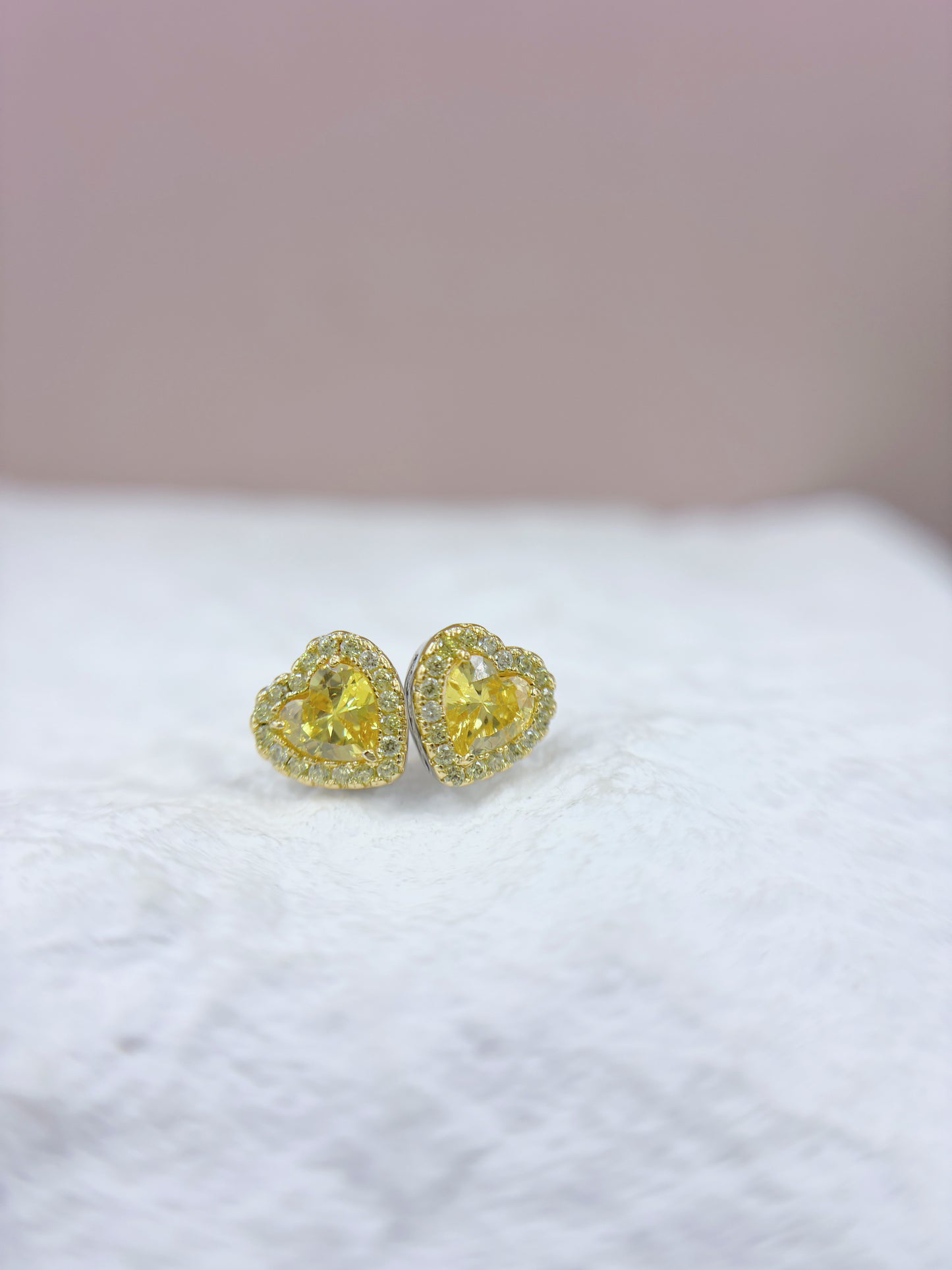 Earrings | 0.5 Carat | Halo Hearts