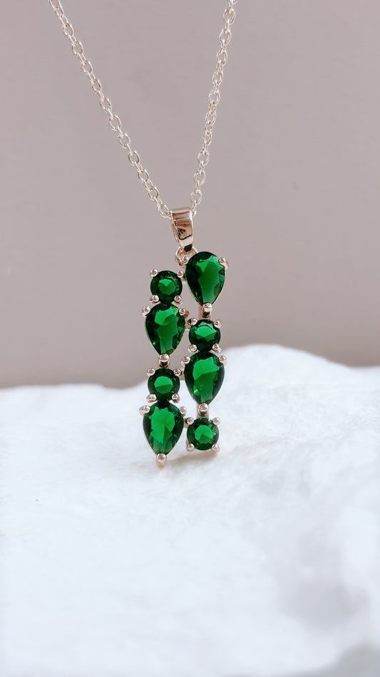 Multi Gem Necklace | Emerald Green on Gold