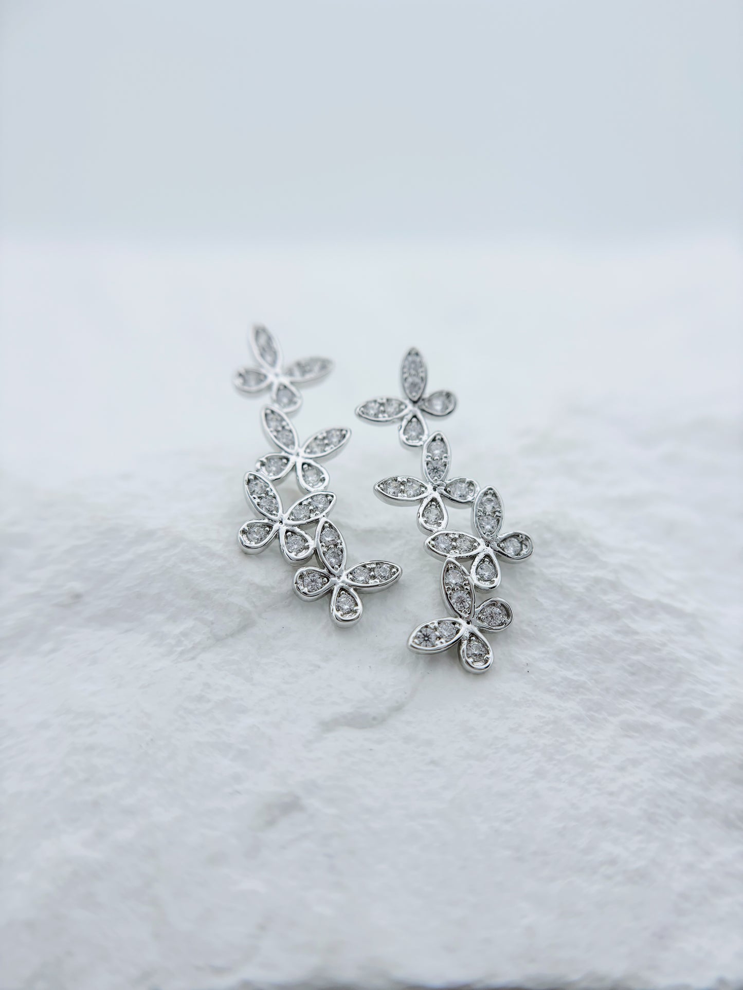 Earrings | Silvery Flutter Bouquet