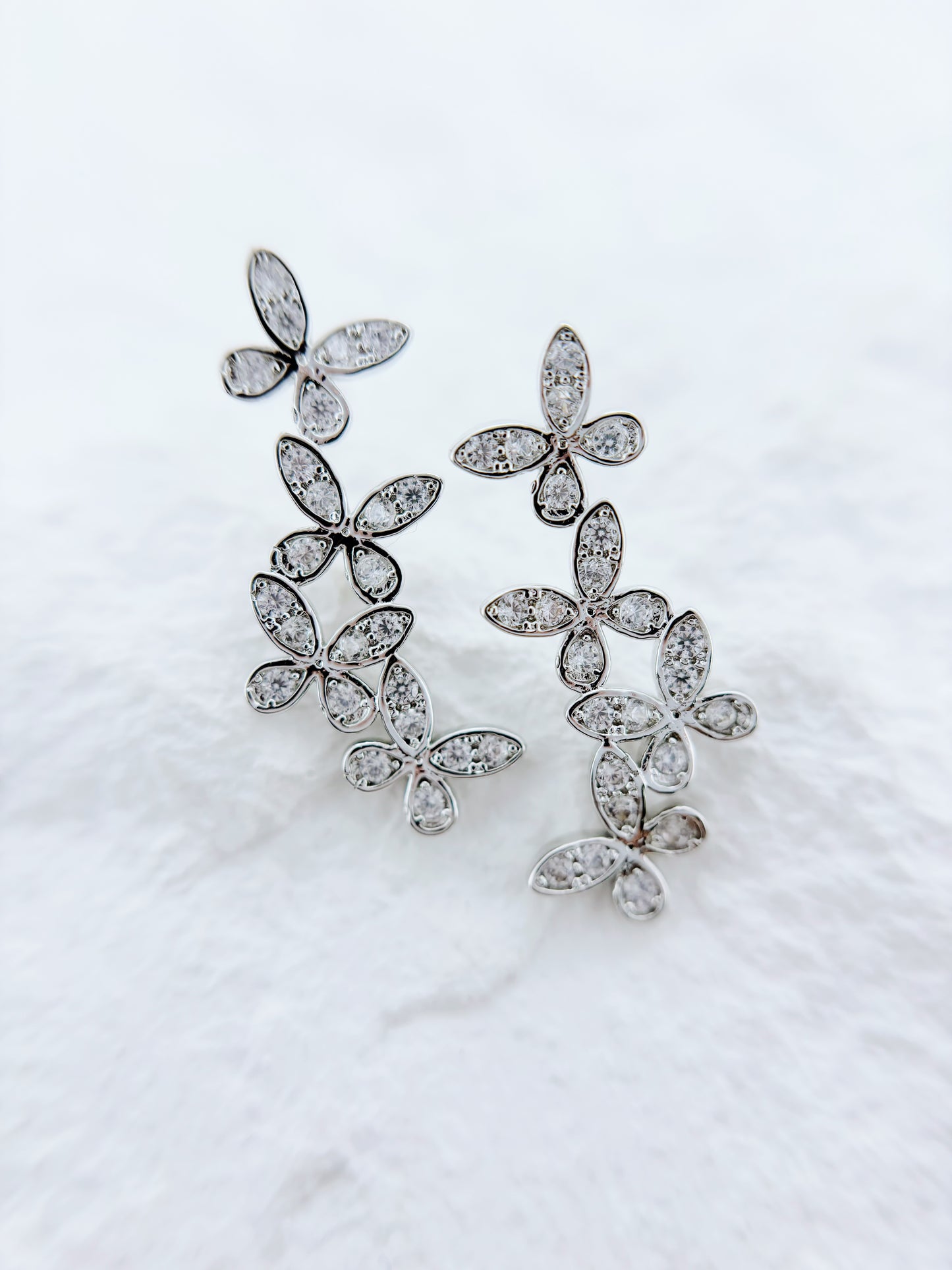 Earrings | Silvery Flutter Bouquet