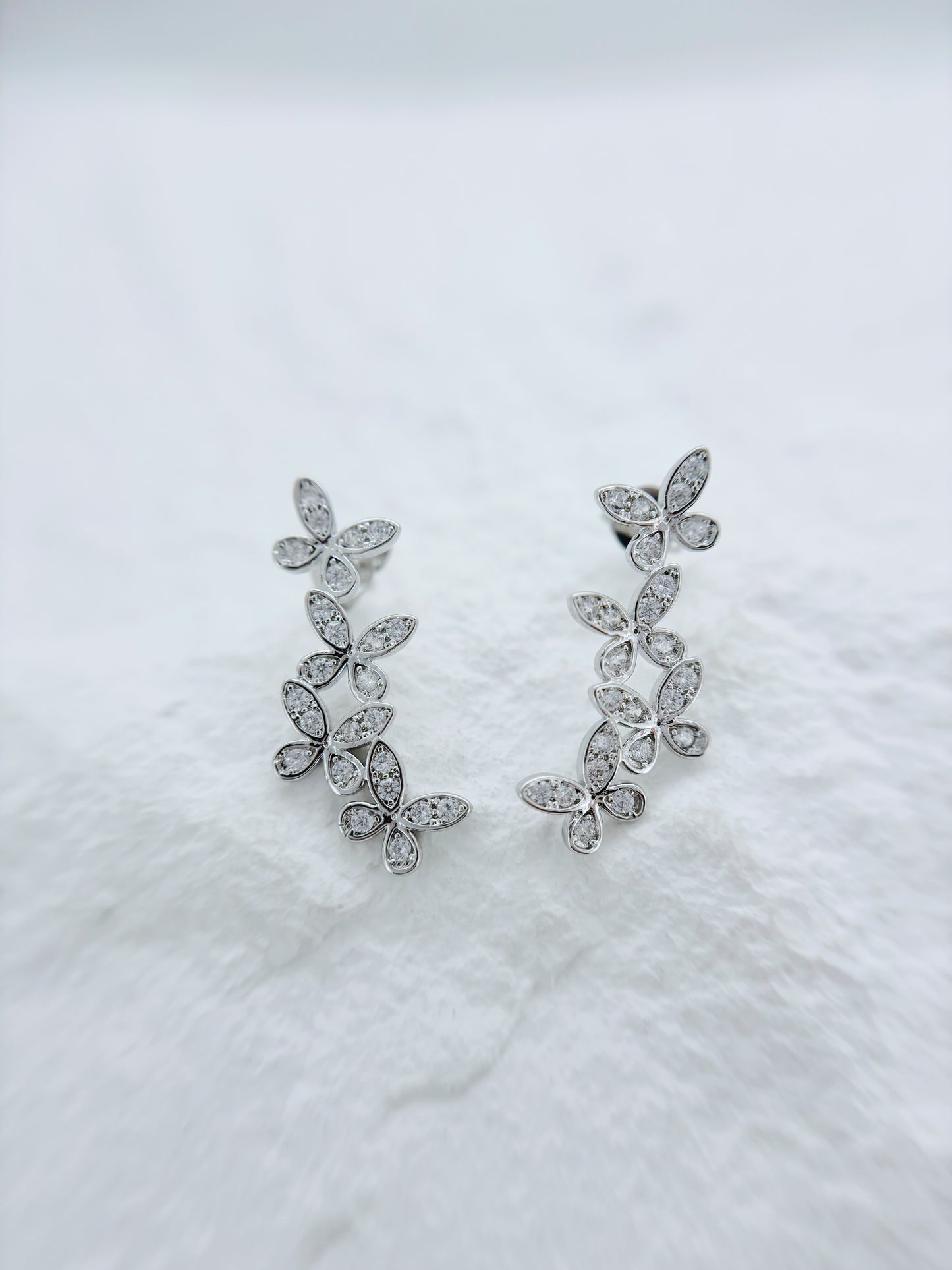 Earrings | Silvery Flutter Bouquet