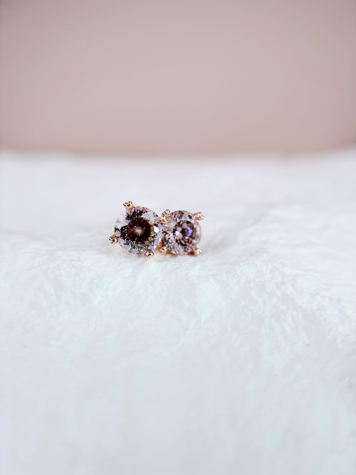 Earrings | 1 Carat | Rose Spinels