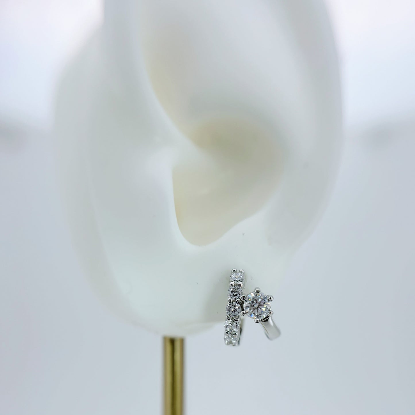 Earrings | Stellar Huggies in 0.3 Carat