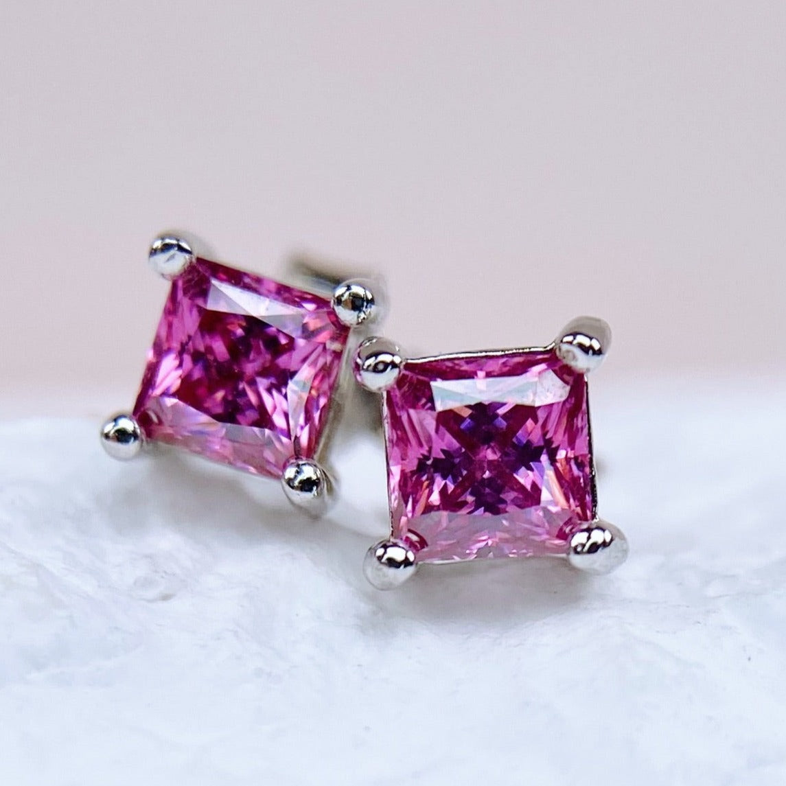 Earrings | 0.5 Carat |  Dark Pink in Princess Cut