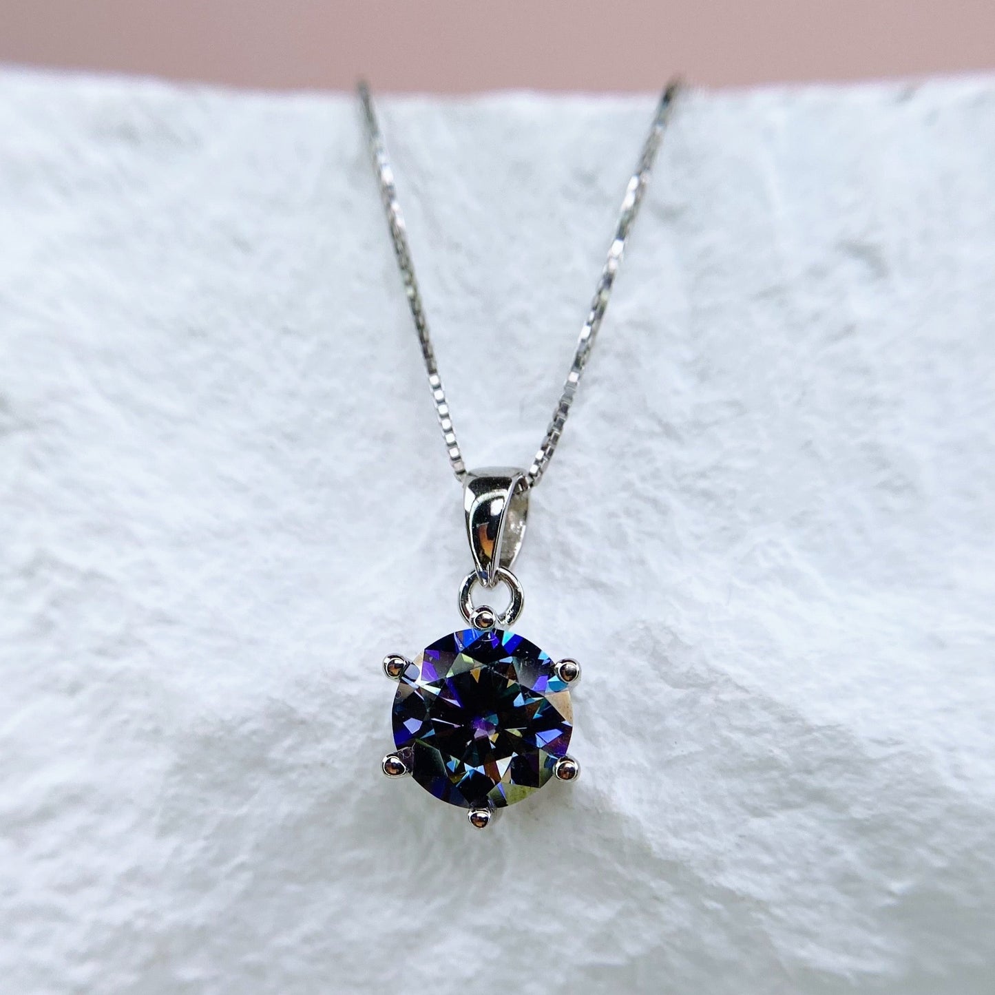 Necklace | 2 Carats | Purple violet