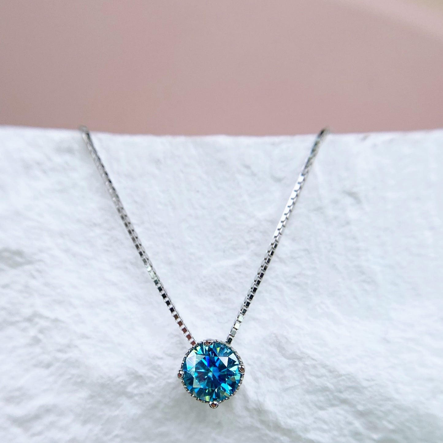 Necklace | 1 Carat | Cyan Blue